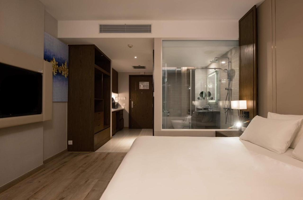 Panorama Oceanfront Suite Nha Trang Exterior foto
