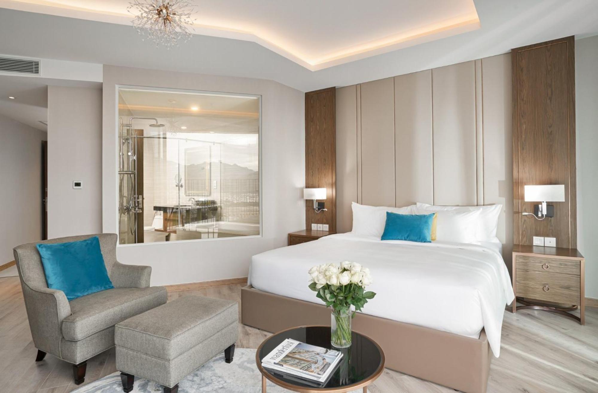 Panorama Oceanfront Suite Nha Trang Exterior foto