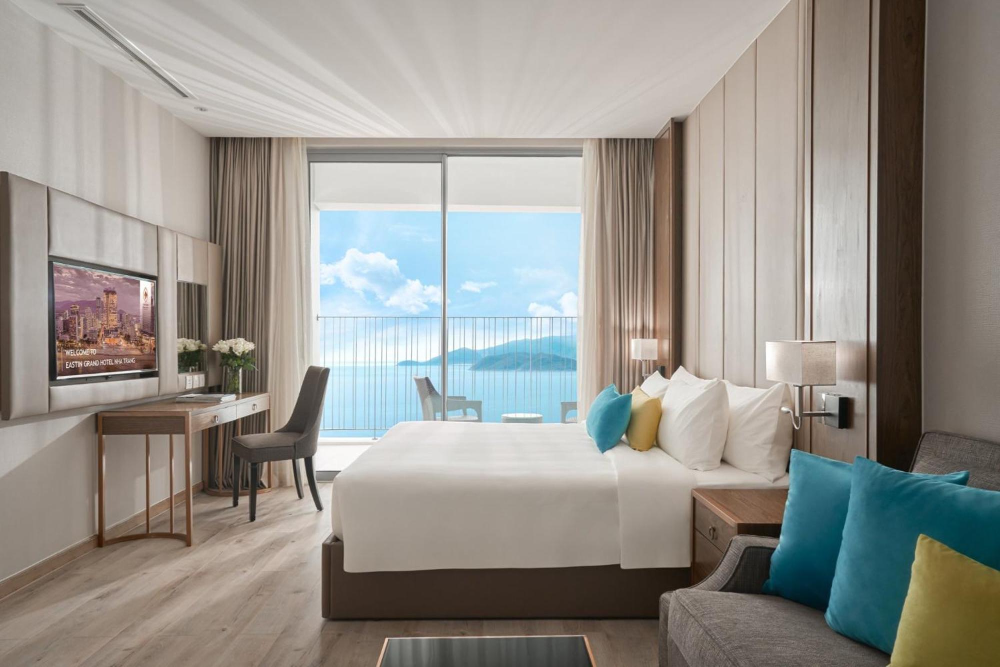 Panorama Oceanfront Suite Nha Trang Exterior foto