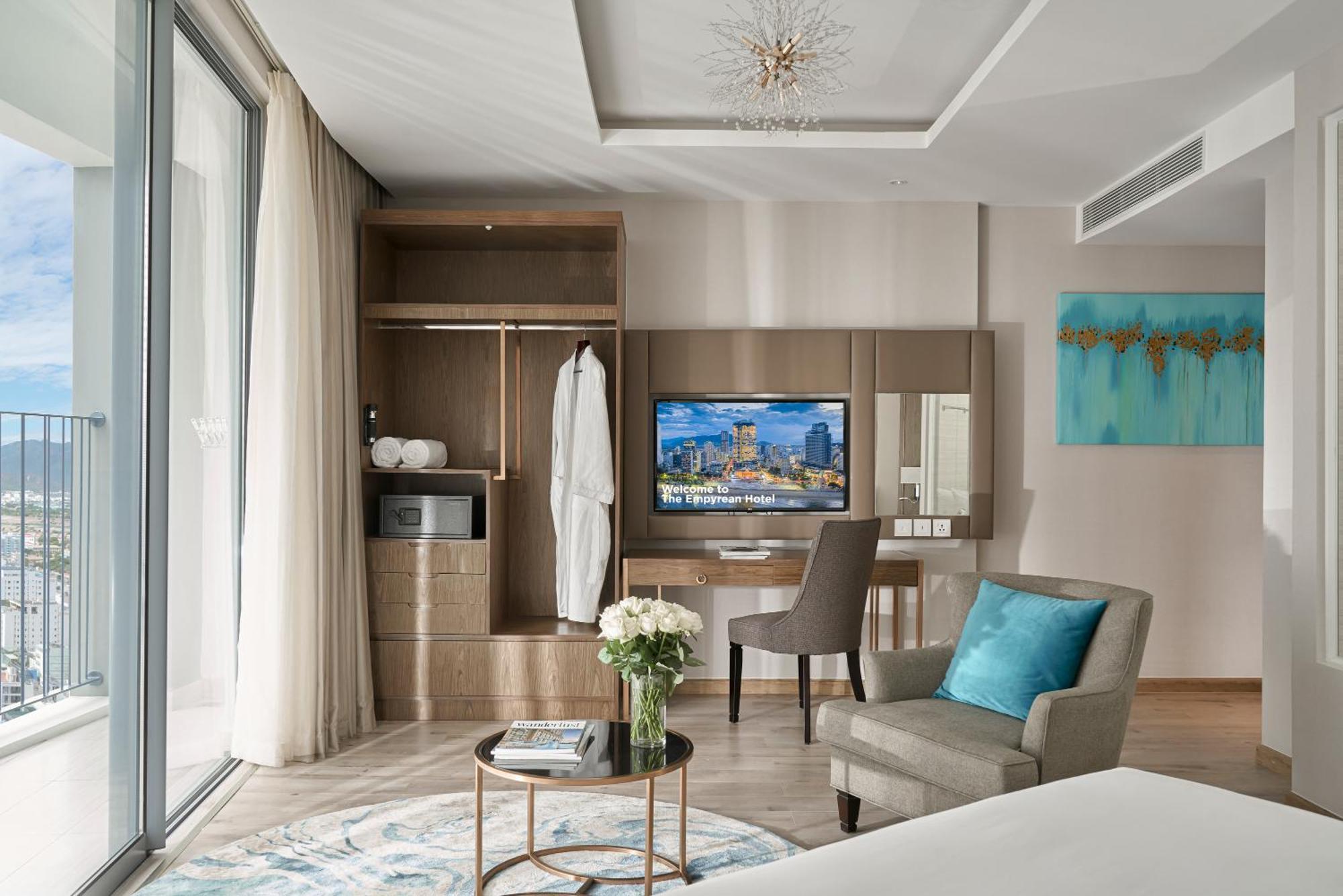 Panorama Oceanfront Suite Nha Trang Exterior foto